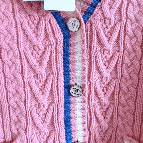 CHANEL Pink Knit Wool Blend Cardigan Button Up Sweater W/Blue White Stripes 40 - Picture 5 of 9